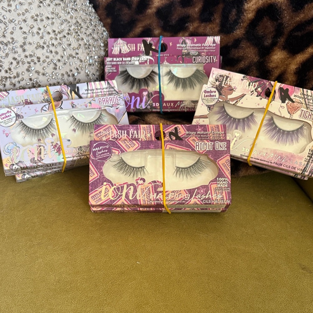 Lashes - Black